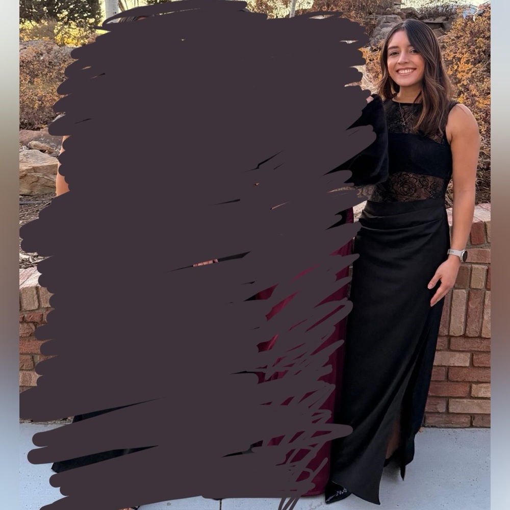 Akasha Black Sheer Lace Mixed-Media Maxi Dress - Picture 7 of 7